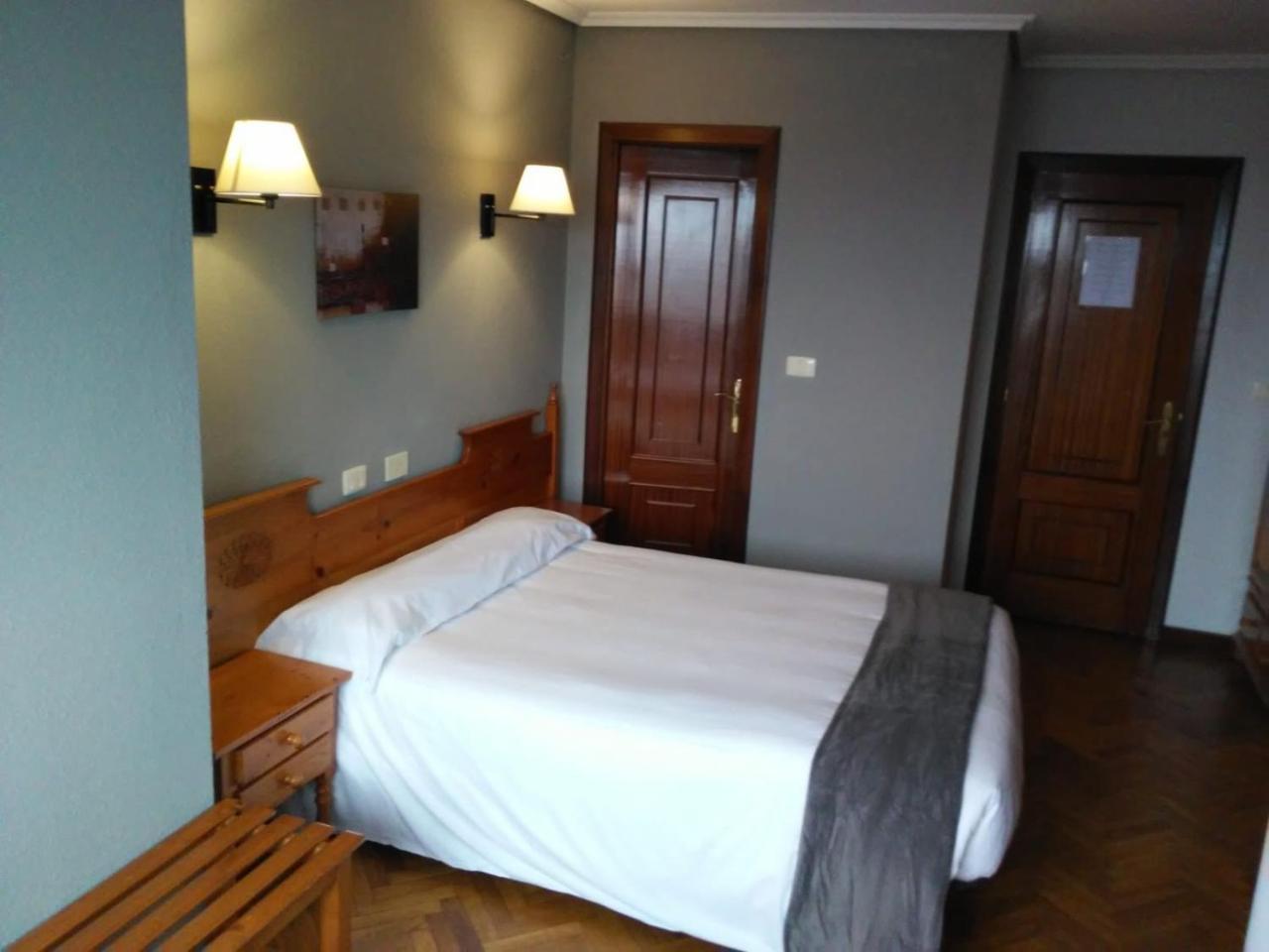 Hostal San Telmo Туй Екстериор снимка