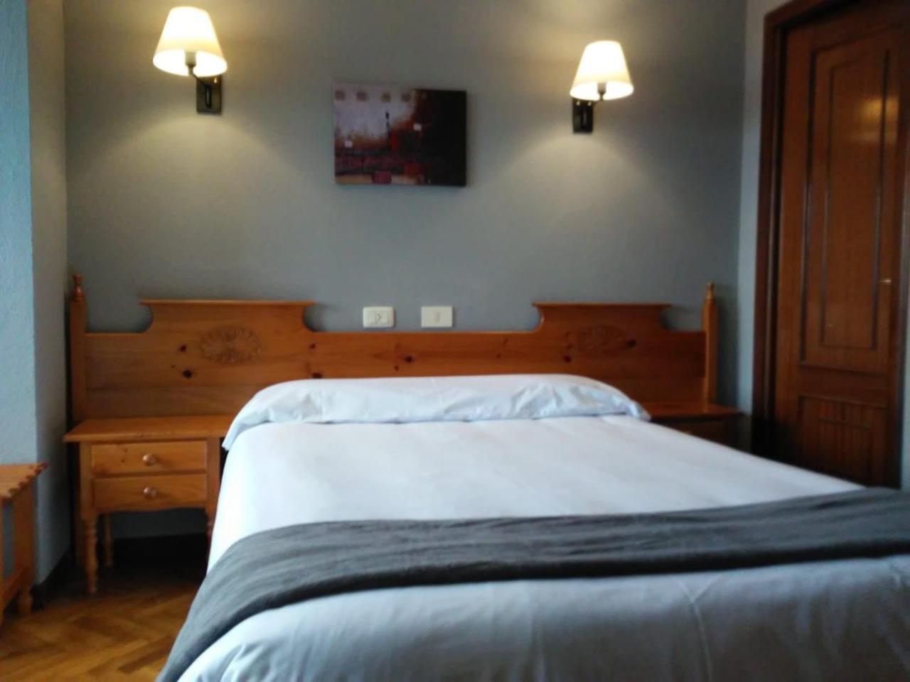 Hostal San Telmo Туй Екстериор снимка